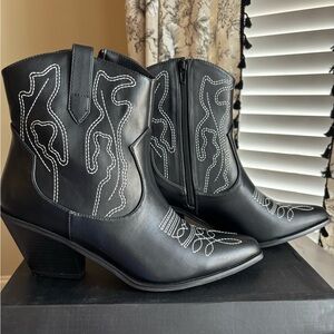 So Me Black Embroidered Ankle Booties